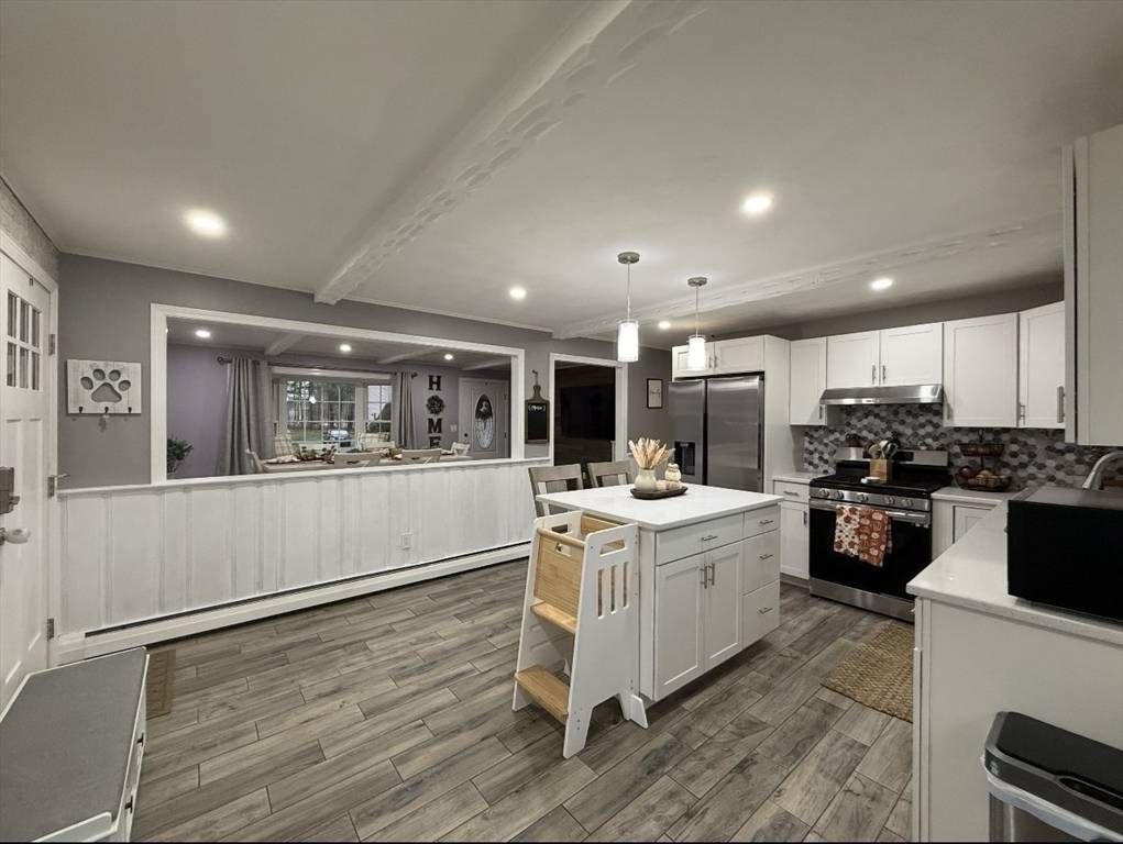 Leominster, MA 01453,315 Grant St