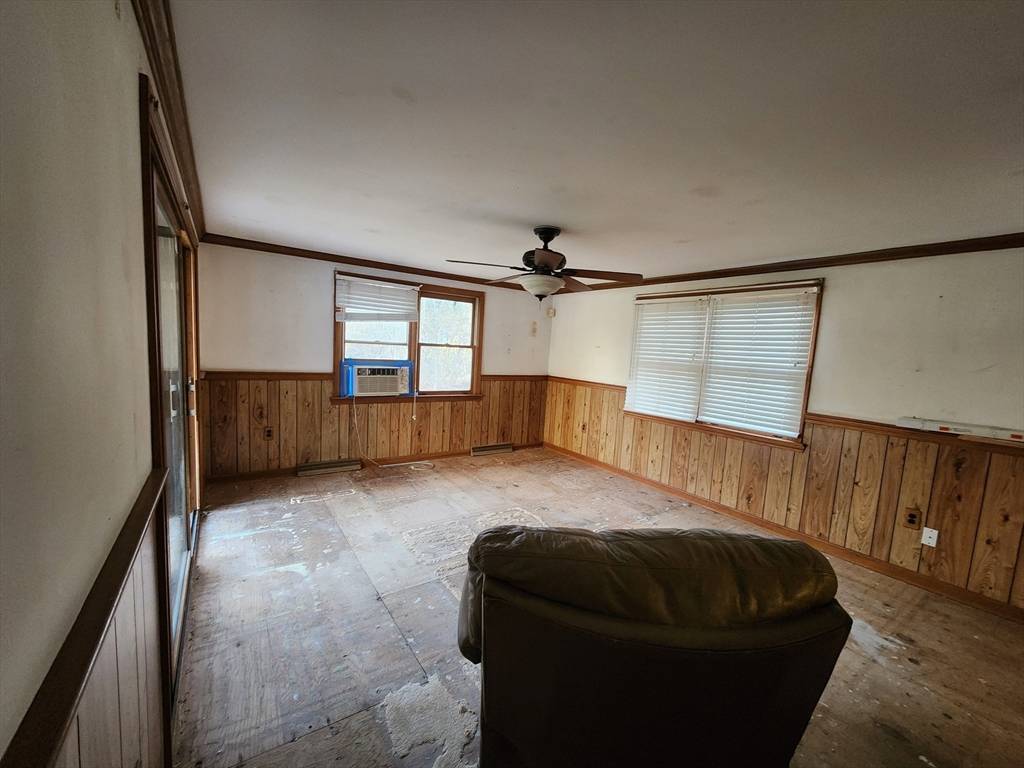 Stow, MA 01775,68 Hudson Rd