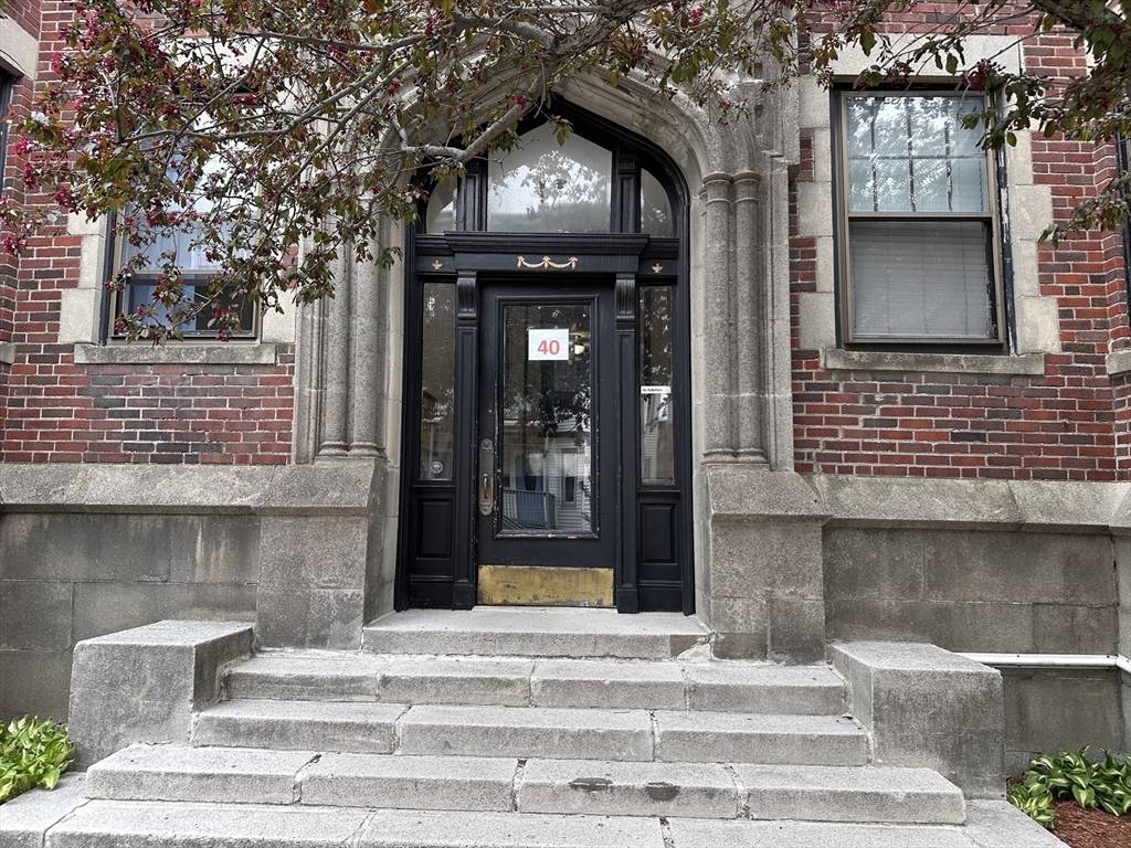 Boston, MA 02134,40 Chester St #1