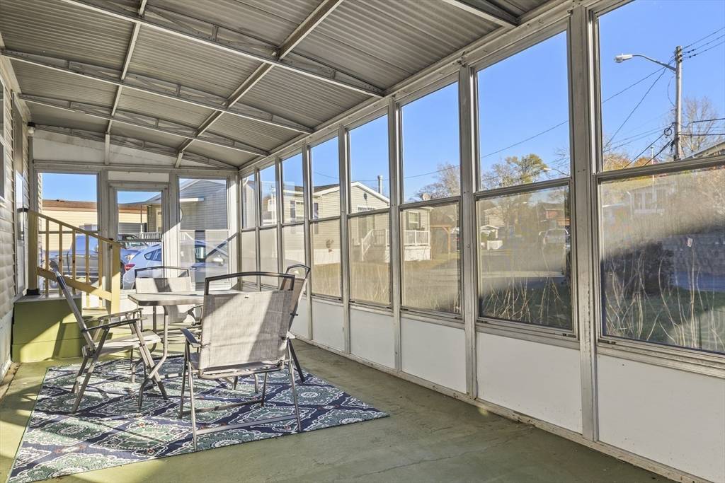 Wareham, MA 02558,46 Kins Ct