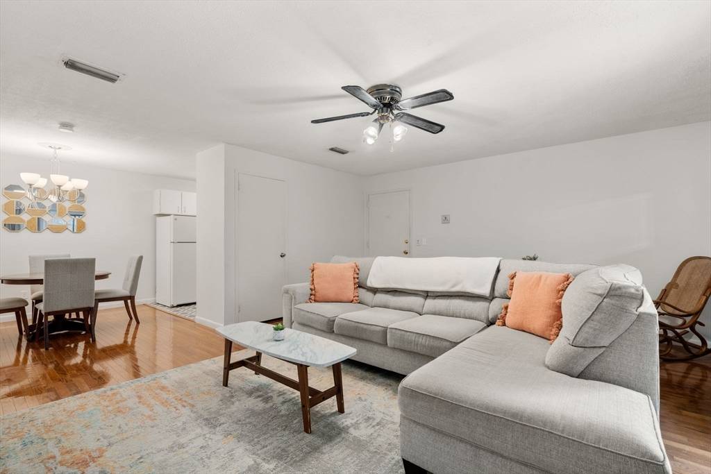 Oxford, MA 01537,24 Thayer Pond Dr #unit 16