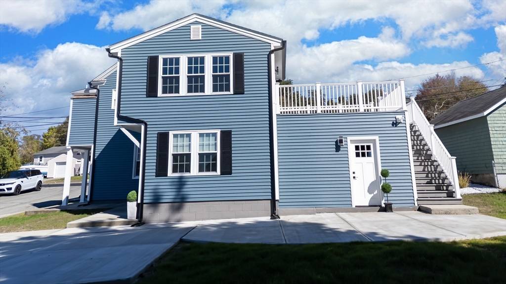 Somerset, MA 02725,229 Oneil Road #1