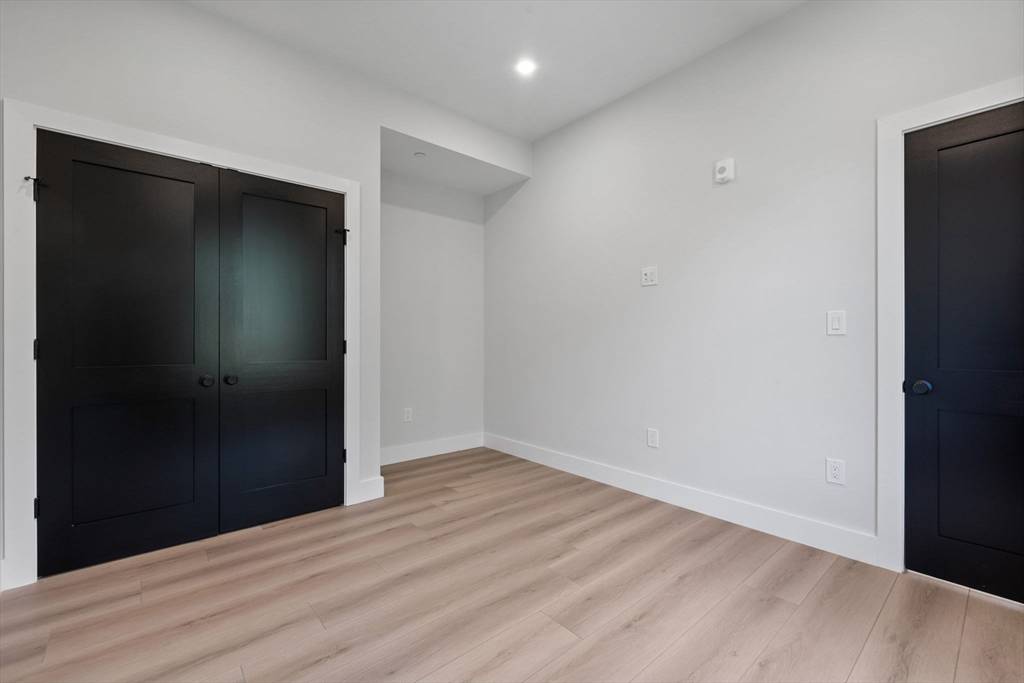 Wakefield, MA 01880,198 Albion #202