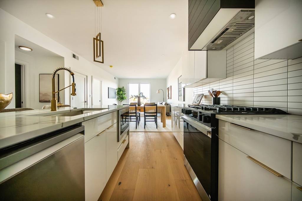 Quincy, MA 02169,66 Mcgrath #405