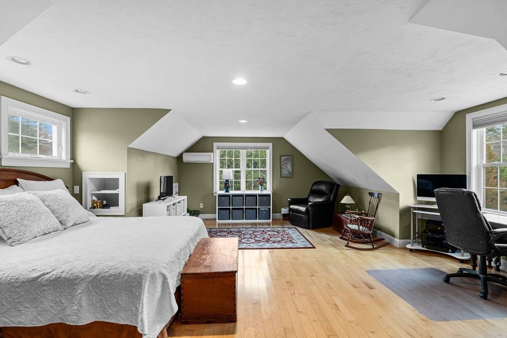 Marion, MA 02738,291 County Rd