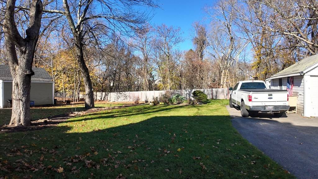 Dedham, MA 02026,61 Thomas St #1