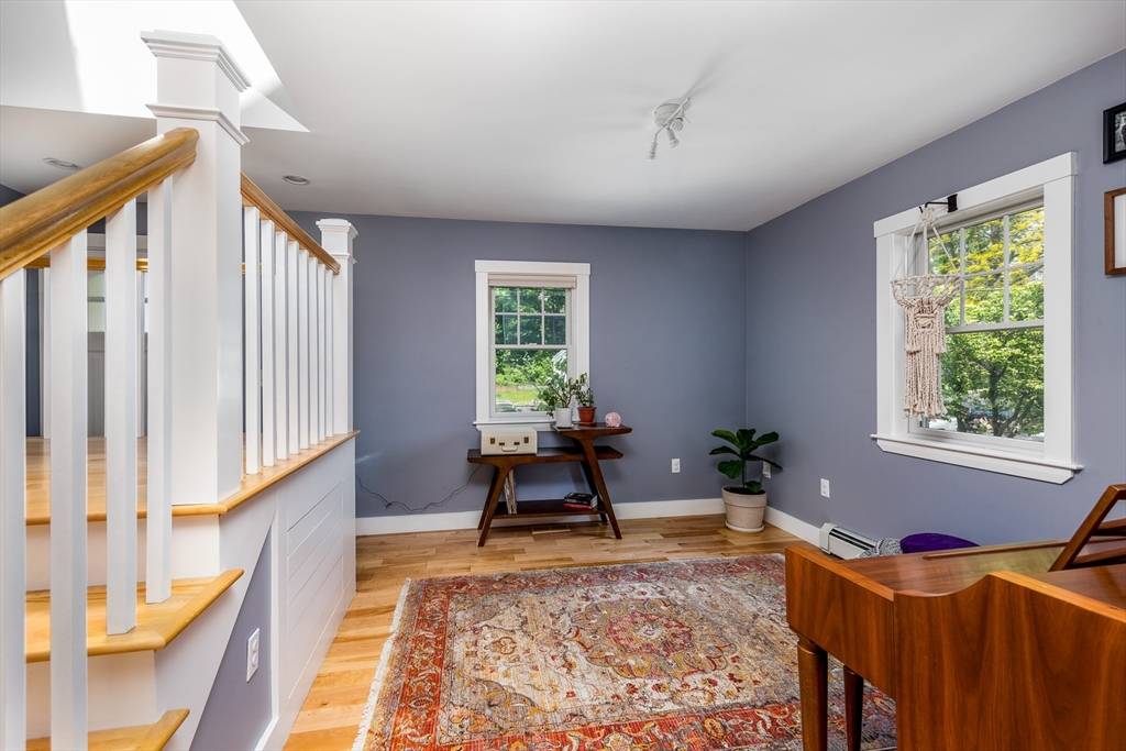 Marblehead, MA 01945,15 Lindsey Street