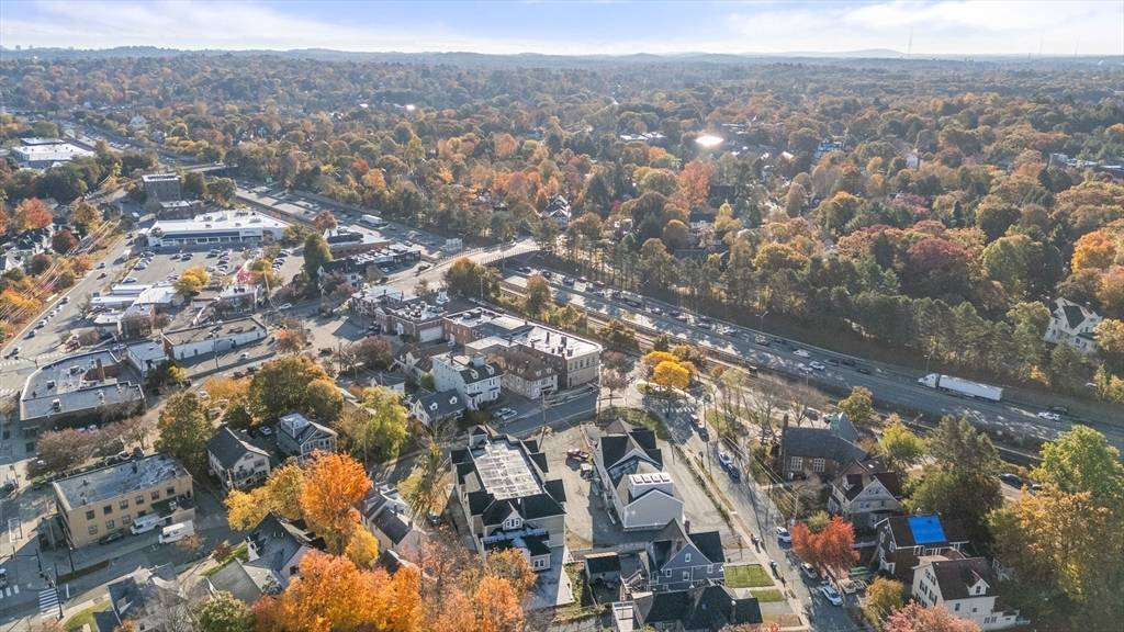 Newton, MA 02466,283 Melrose Street