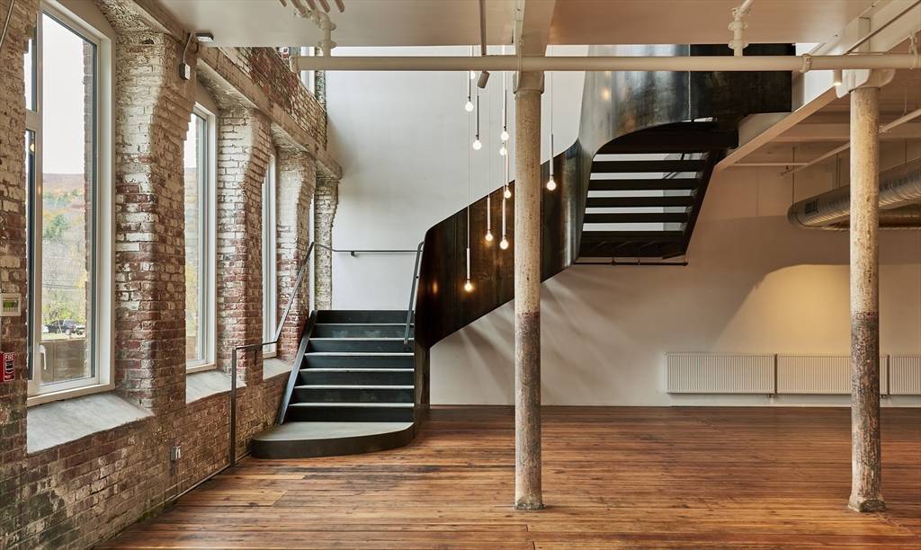 North Adams, MA 01247,520 State Road #402