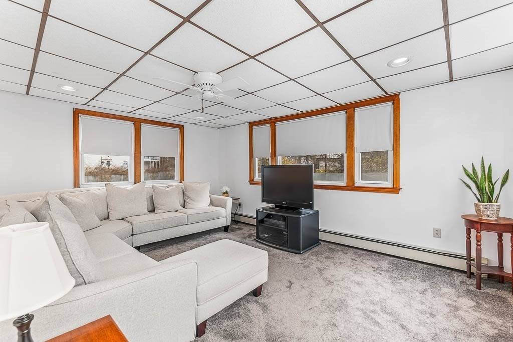 Stoughton, MA 02072,32 Johnson Rd