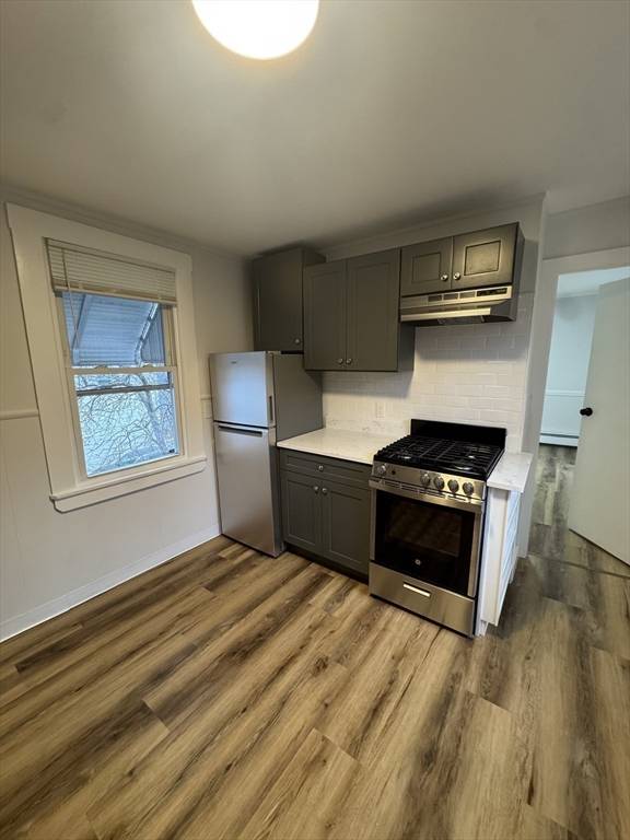 Somerville, MA 02143,38 Spring #2R