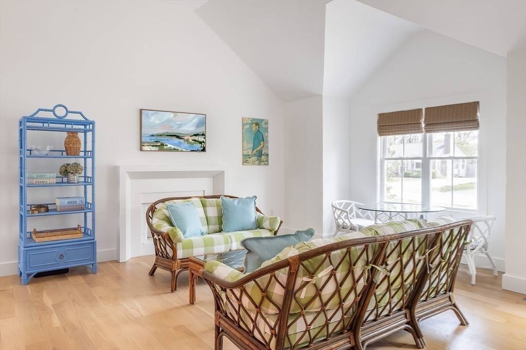 Falmouth, MA 02536,85 Kompass Dr