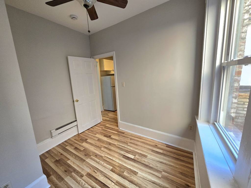 Boston, MA 02113,115 Salem St #16