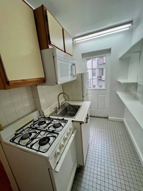 Boston, MA 02215,1111 Boylston #31