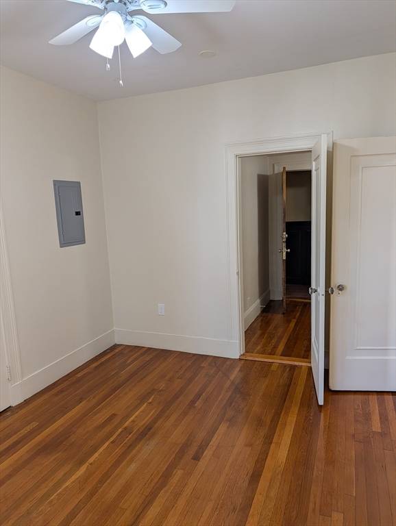 Medford, MA 02155,390 Fellsway West #1