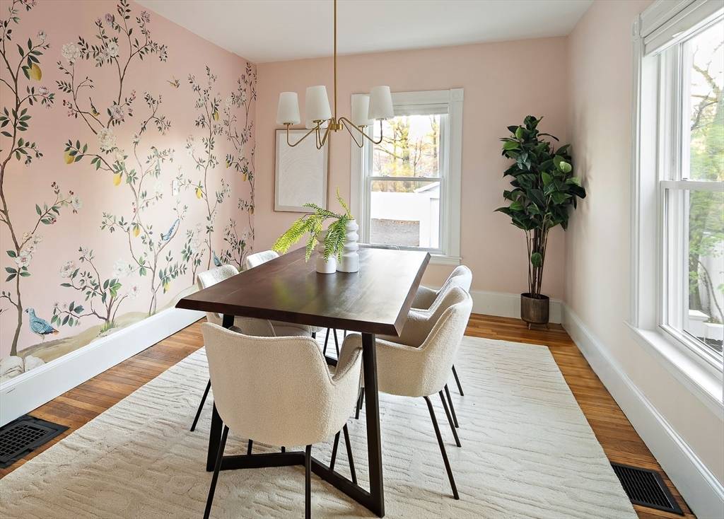 Medford, MA 02155,69 Arlington St