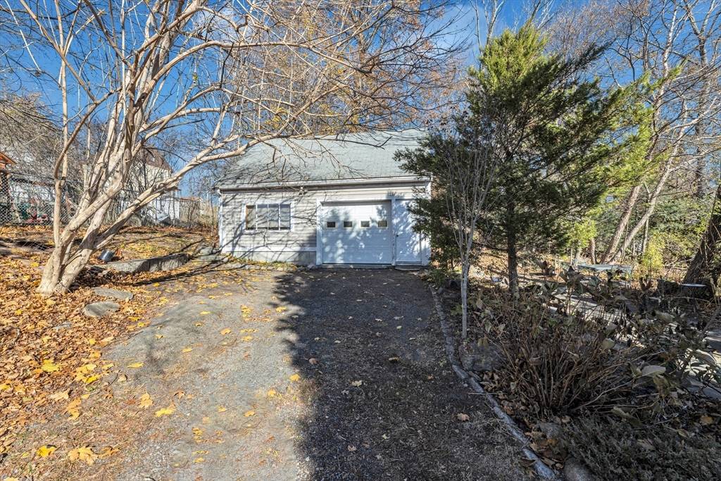 Boston, MA 02131,67 Hautevale St