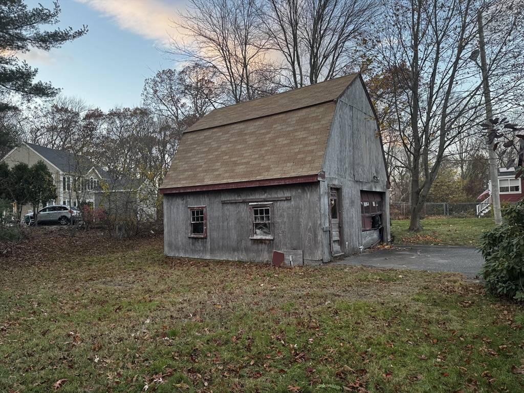 Weymouth, MA 02188,747 Middle Street