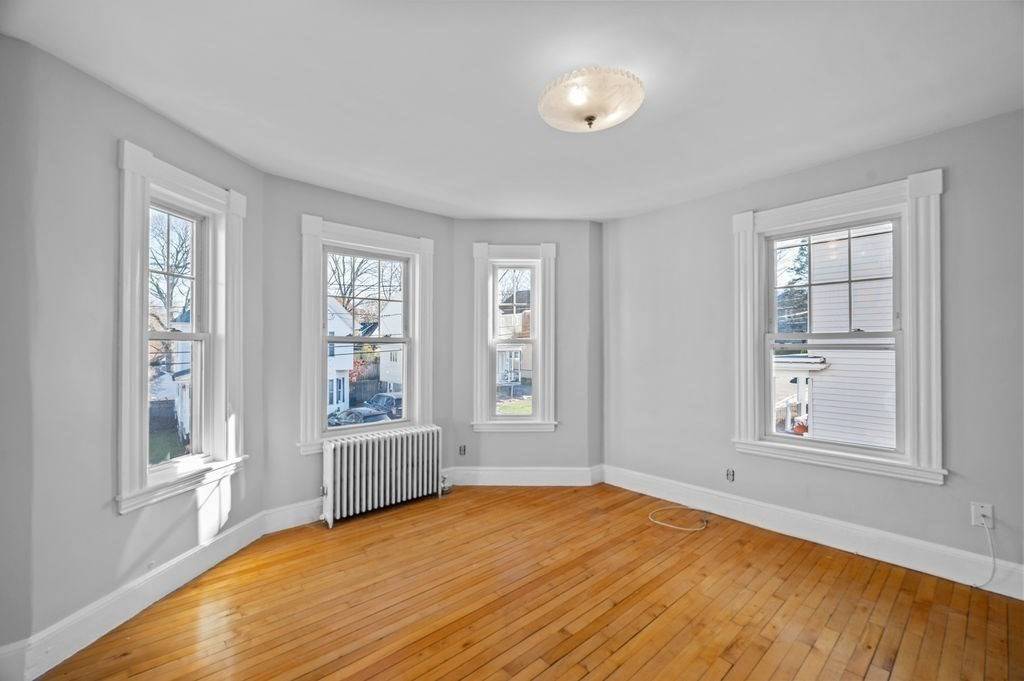 Beverly, MA 01915,13 Giles Ave #2