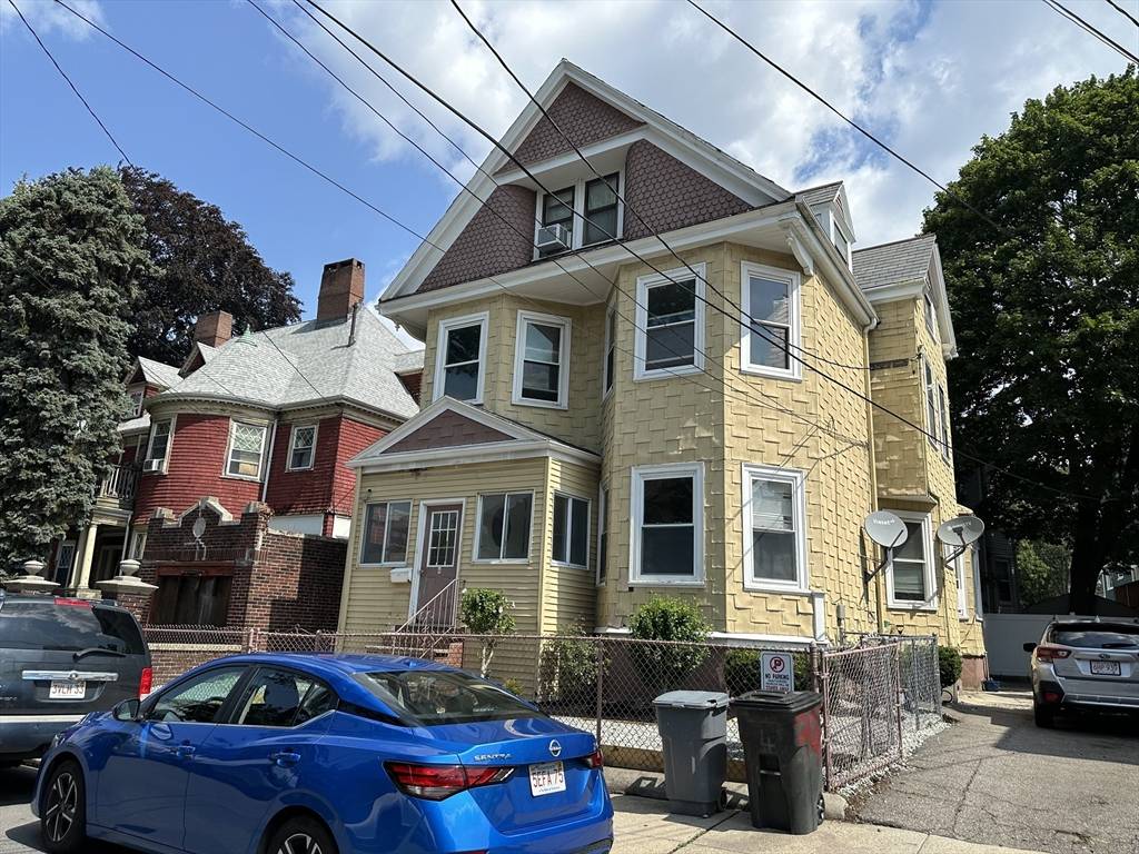 Boston, MA 02121,4 Ruthven St