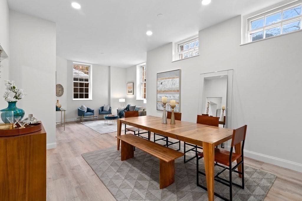 Brookline, MA 02445,65 Glen Rd #H2