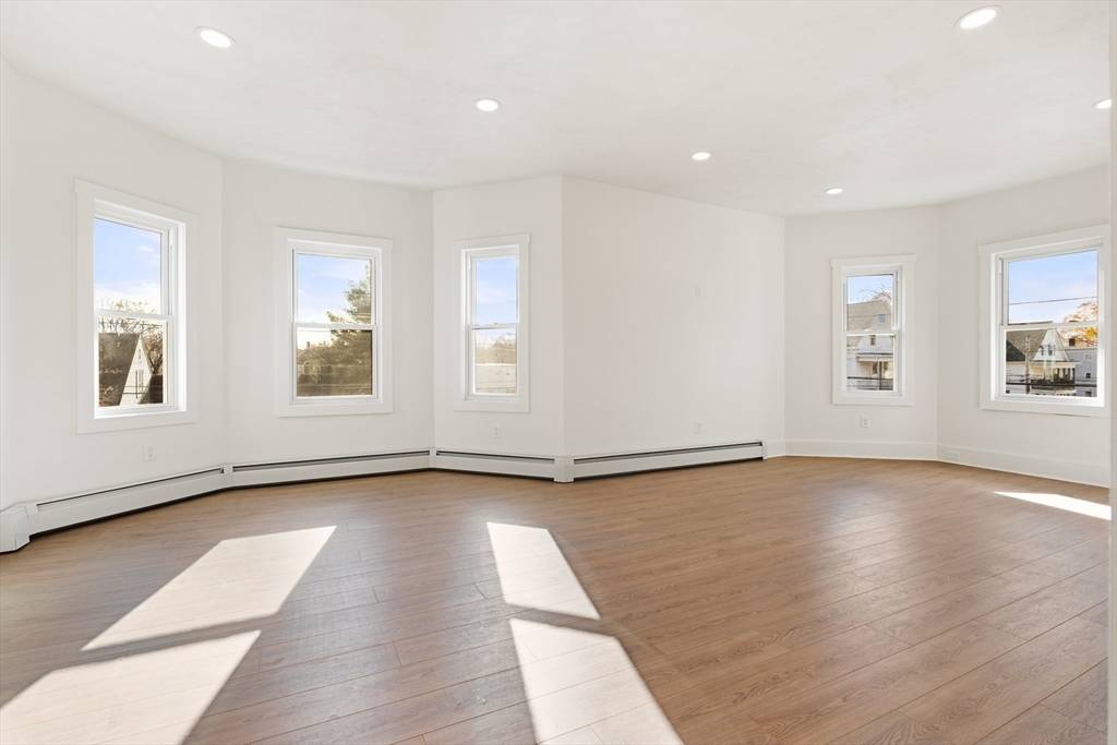 Attleboro, MA 02703,108 James Street