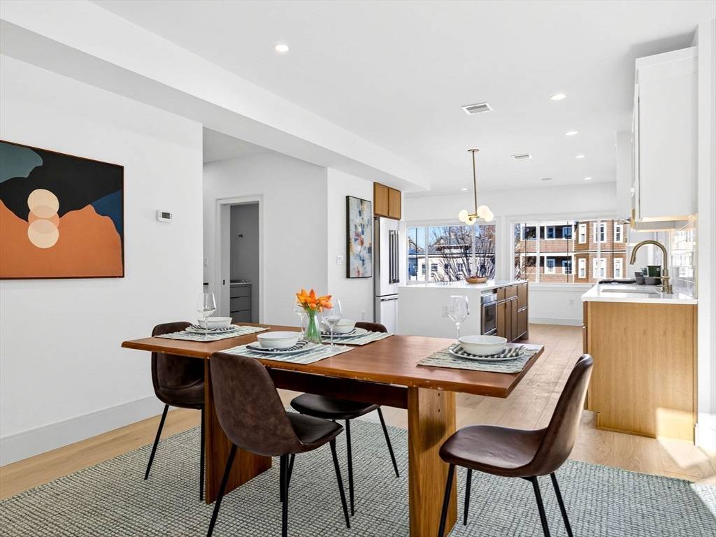 Somerville, MA 02144,202 Powder House Blvd #2