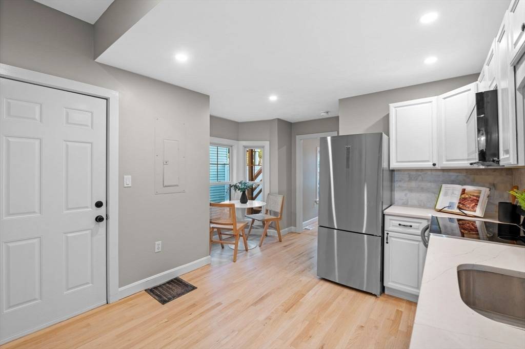 Boston, MA 02128,278 Princeton Street #2