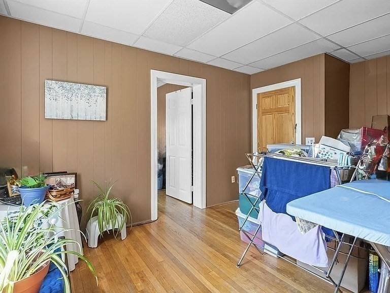 Seekonk, MA 02771,442 Taunton #4