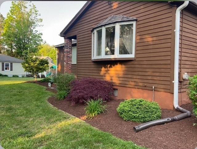 Agawam, MA 01001,23 Peros Drive