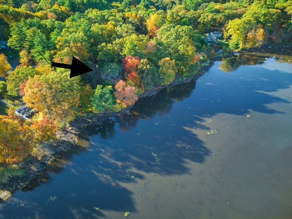 Hopkinton, MA 01748,33 W Elm St