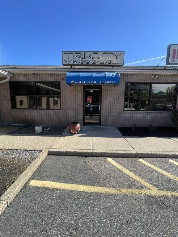 Newton, MA 02460,197 North St