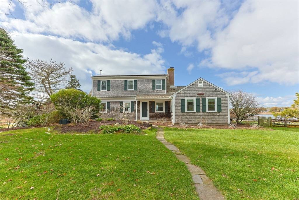 Chatham, MA 02633,92 Indian Trail