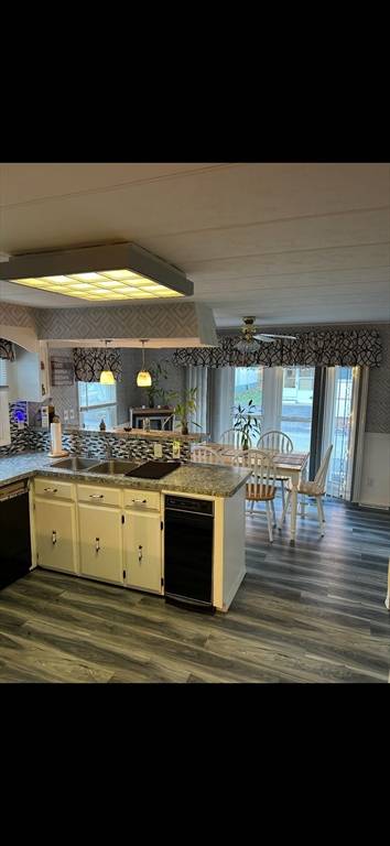 Marlborough, MA 01752,100 Phelps St #31