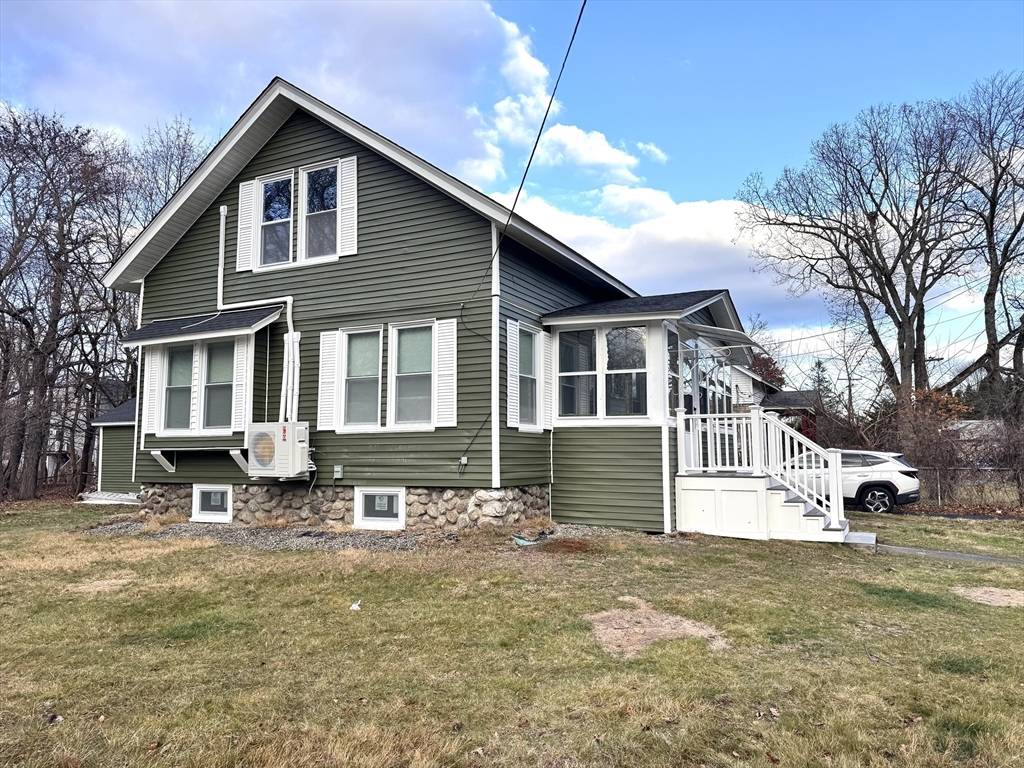 Worcester, MA 01606,9 Idalla Ave