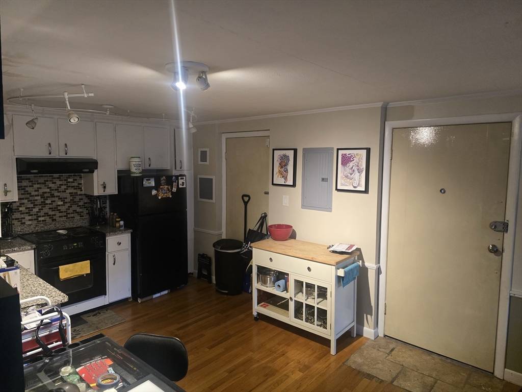 Boston, MA 02124,520 Talbot Ave #9