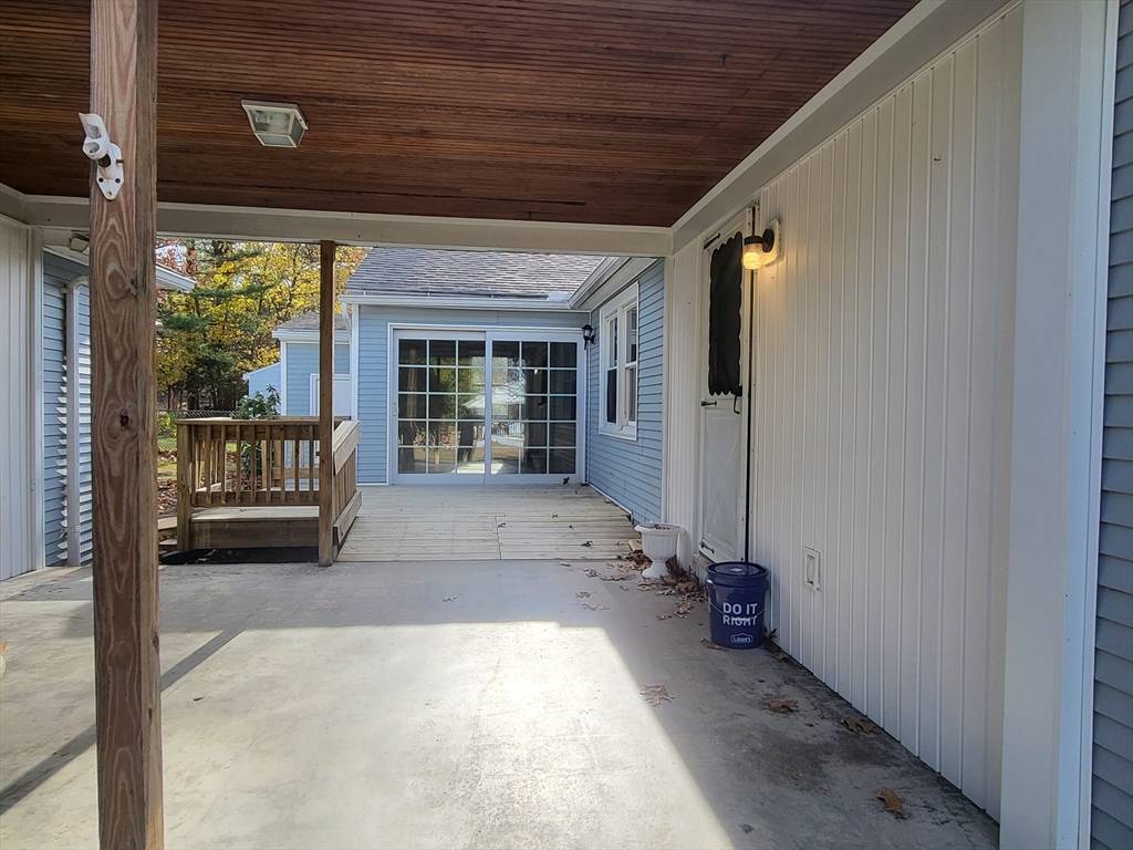 Springfield, MA 01129,665 Parker St