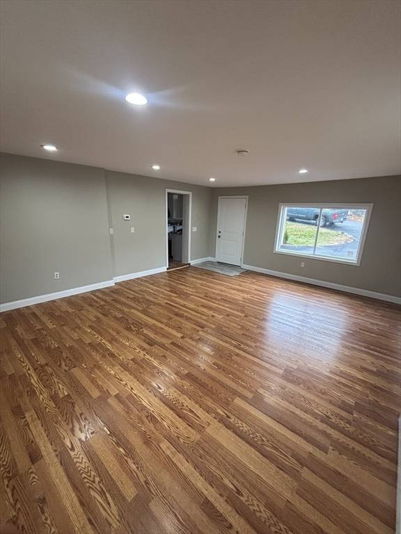 Dudley, MA 01571,11 Williams St