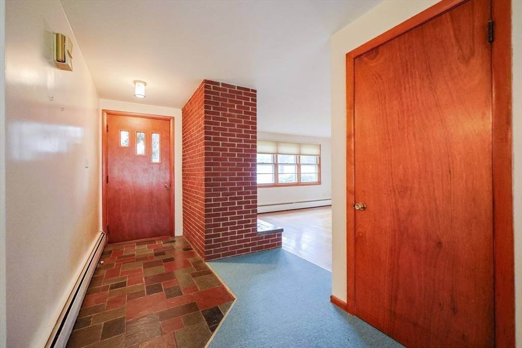 Westborough, MA 01581,39 Warren Street