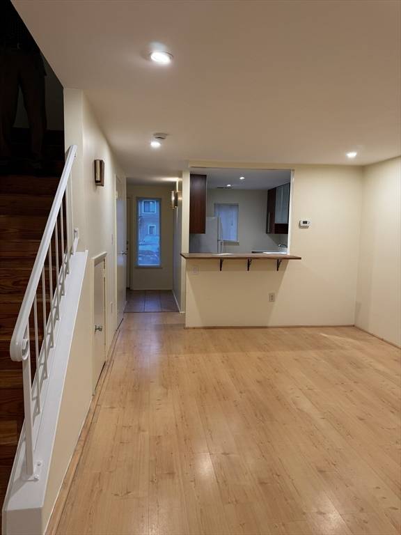 Natick, MA 01760,24 Silver Hill #24