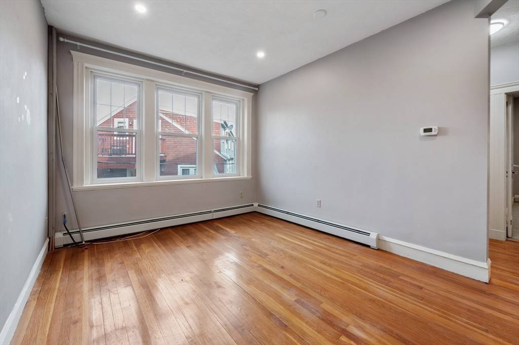 Boston, MA 02135,21 Sutherland #15