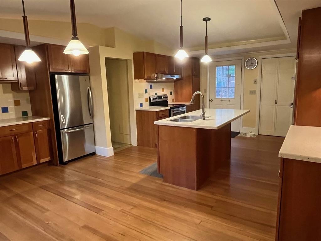 Dighton, MA 02715,1297 Williams St