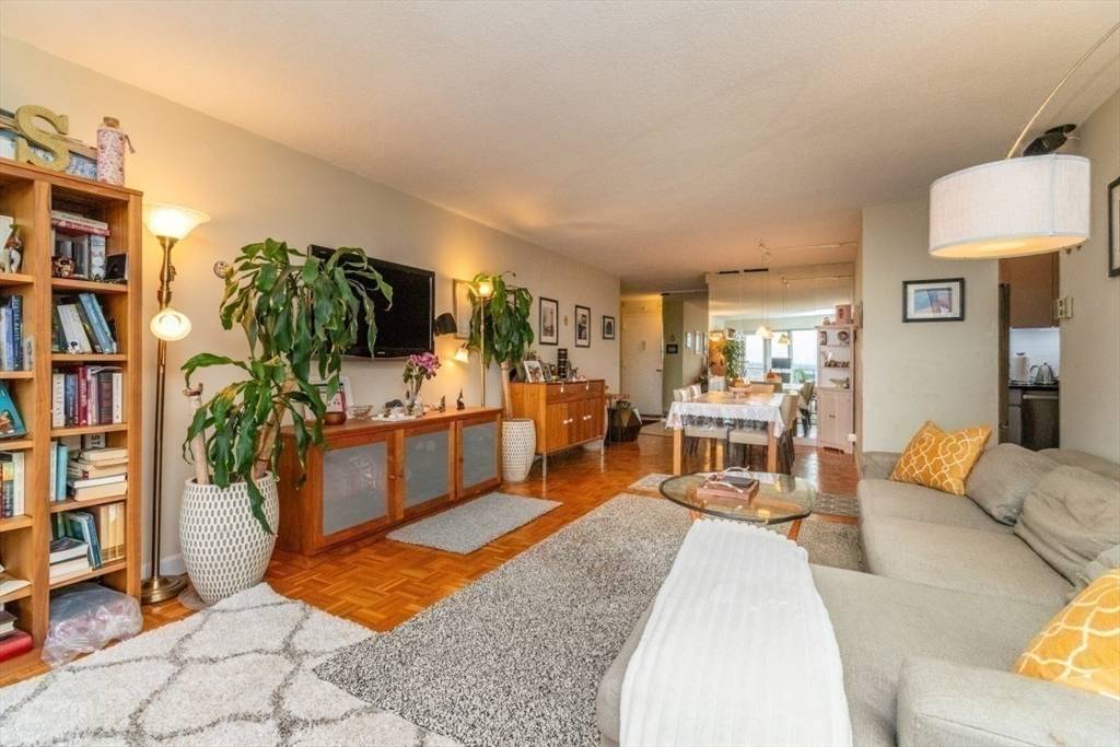 Boston, MA 02130,111 Perkins Street #282