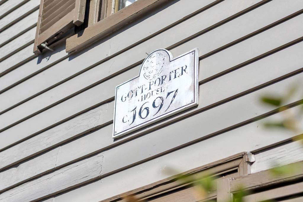 Wenham, MA 01984,153 Main St