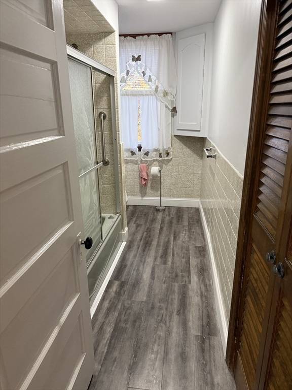 Worcester, MA 01602,97 Courtland St #2