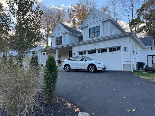 Wellesley, MA 02481,91 Seaver Street