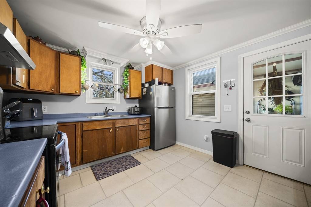 Chicopee, MA 01020,103 Lauzier Ter