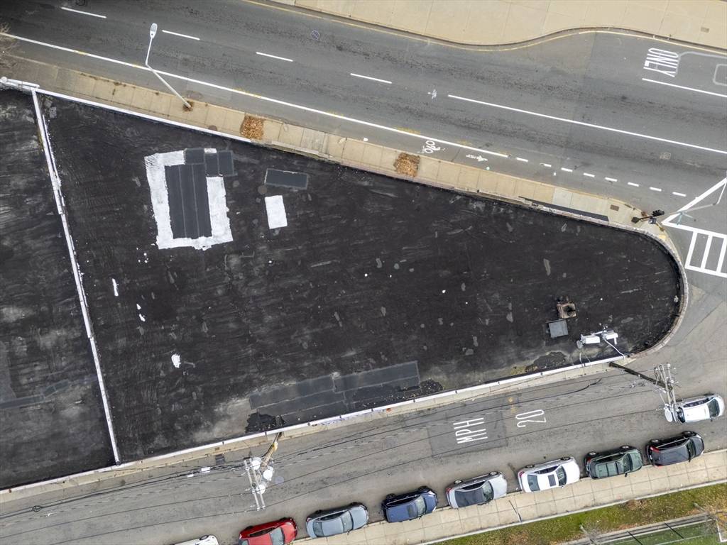 Boston, MA 02121,310 Columbia Rd