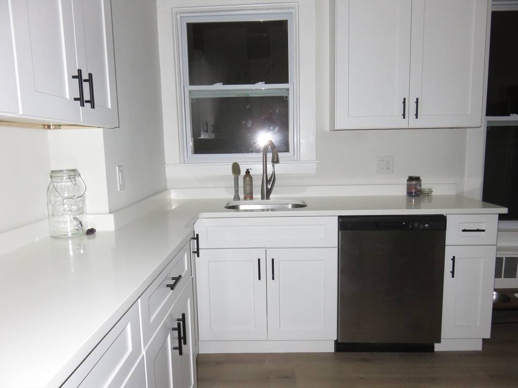 Waltham, MA 02453,34 Harvard Street #1L