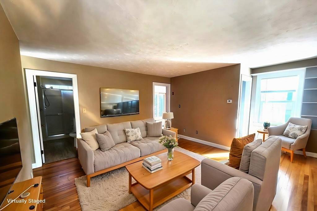 Rutland, MA 01543,29 Highland Park Rd